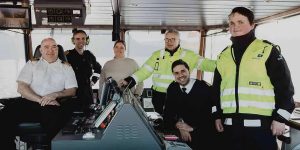 to_proto_ilektriko_ferry