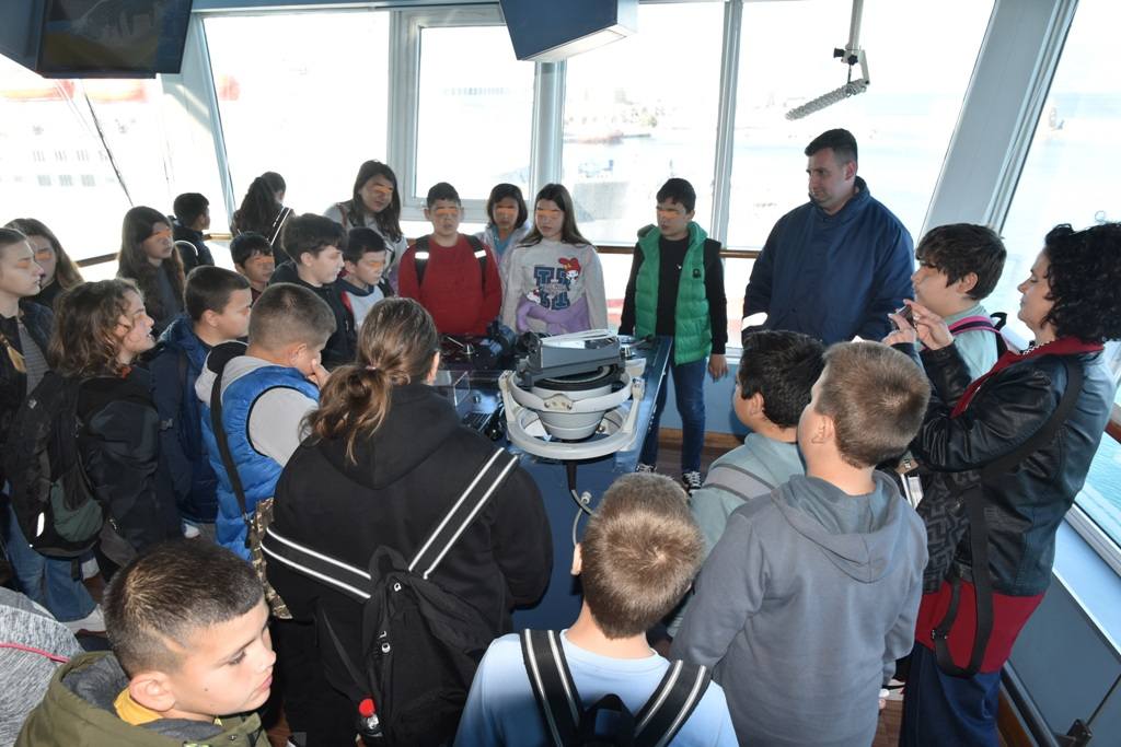 «Μικροί Καπετάνιοι» σε πλοίο των Μινωϊκων γραμμών! (Photo)