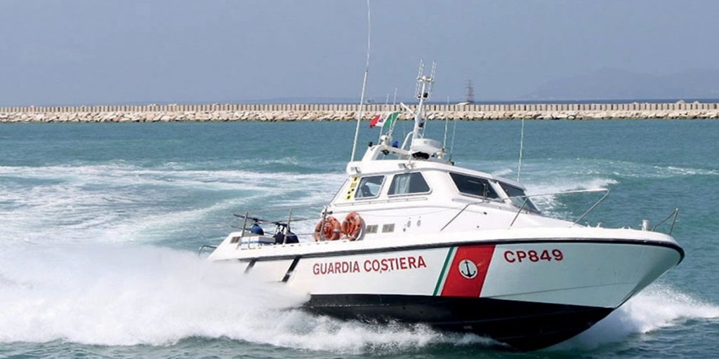 Επιβάτης πλοίου που εκτελούσε το δρομολόγιο Ανκόνα - Πάτρα έπεσε στη θάλασσα