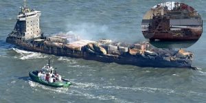 kameno_ploio_konteiner