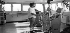 palios_naftikos_kai_sygxronos_nautikos