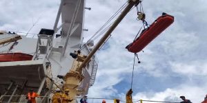 thanatos_naftikou_apo_alysida_agkyras