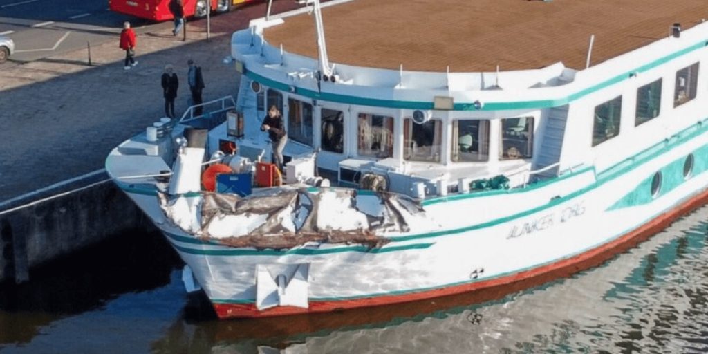 Επιβατηγό πλοίο με 97 επιβάτες συγκρούστηκε με δεξαμενόπλοιο στην Πολωνία- 9 τραυματίες