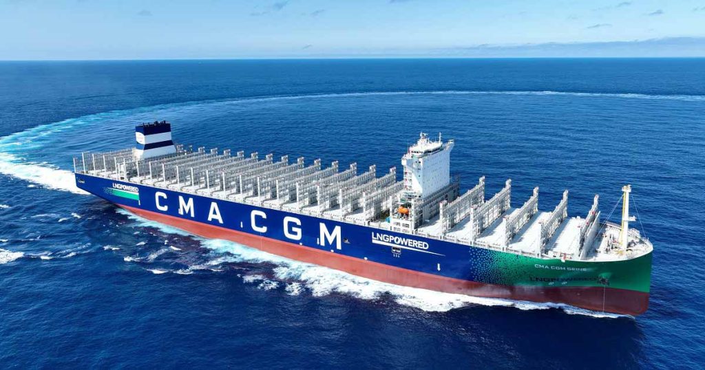 Το πλοίο CMA CGM Seine αγκυροβολημένο στο ναυπηγείο Changxing κατά την παράδοσή του στη CMA CGM.