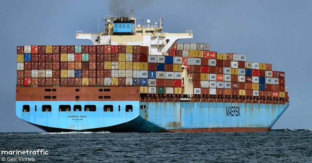 Μυστήριο με τους τραυματισμούς στο μηχανοστάσιο containership- Ένας μηχανικός σε κρίσιμη κατάσταση