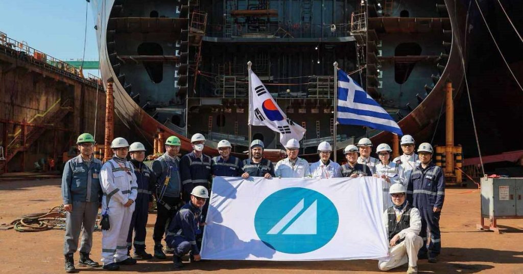 Τοποθέτηση τρόπιδας στο LNG πλοίο Minerva Eleonora