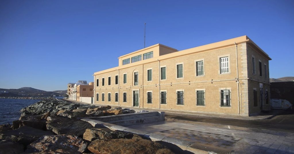 Δεν προχωρά η χρηματοδότηση για το έργο ενεργειακής αναβάθμισης της ΑΕΝ Σύρου