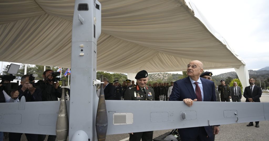 Νέα δωρεά αναβαθμισμένων drones από τον Αθαν. Λασκαρίδη για το Αιγαίο!