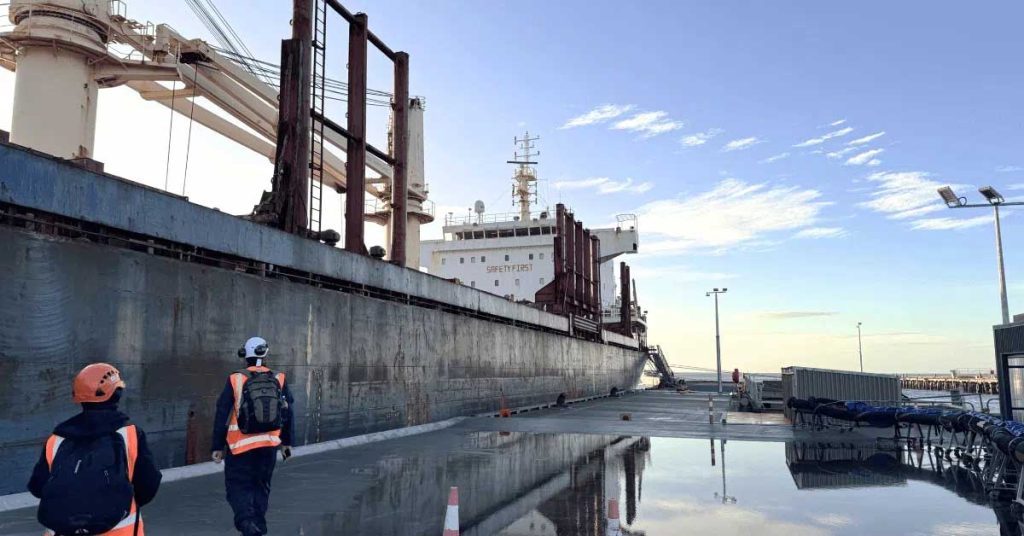 Έκρηξη στο μηχανοστάσιο του φορτηγού πλοίου Olivia- 2 ναυτικοί τραυματίστηκαν σοβαρά