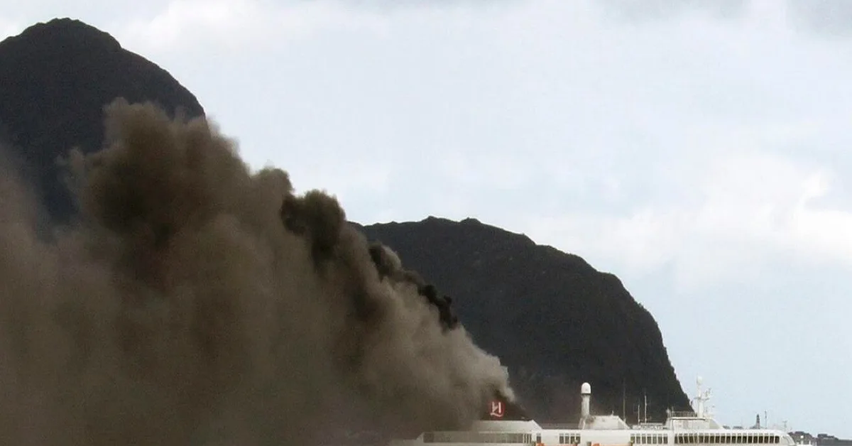 πυρκαγιά σε επιβατηγό πλοίο στη Νορβηγία