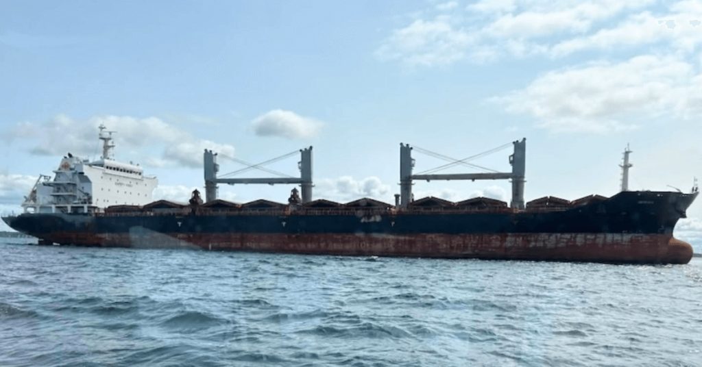 Προσάραξη φορτηγού πλοίου στη Σουηδία – Υπόνοιες αμέλειας