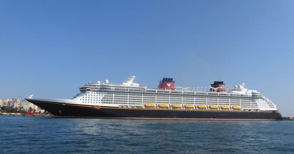 Disney FANTASY: Για πρώτη φορά στον Πειραιά (video)