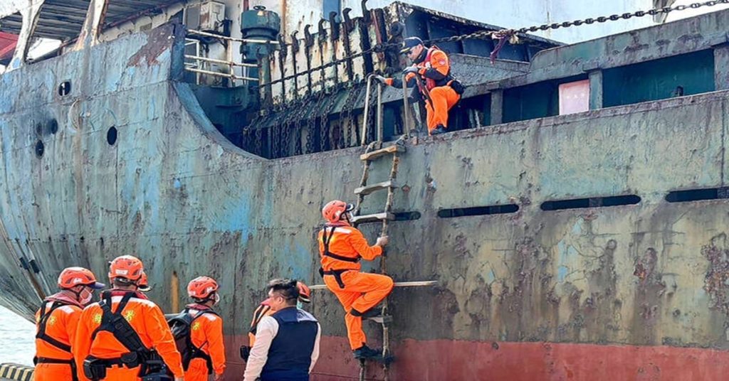 3 χρόνια φυλάκιση σε πλοίαρχο για ζημιά σε υποθαλάσσια καλώδια