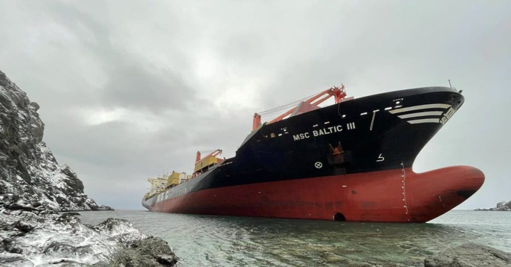 Συνεχίζεται η επιχείρηση διάσωσης του MSC Baltic III, 3 μήνες μετά την προσάραξη του!