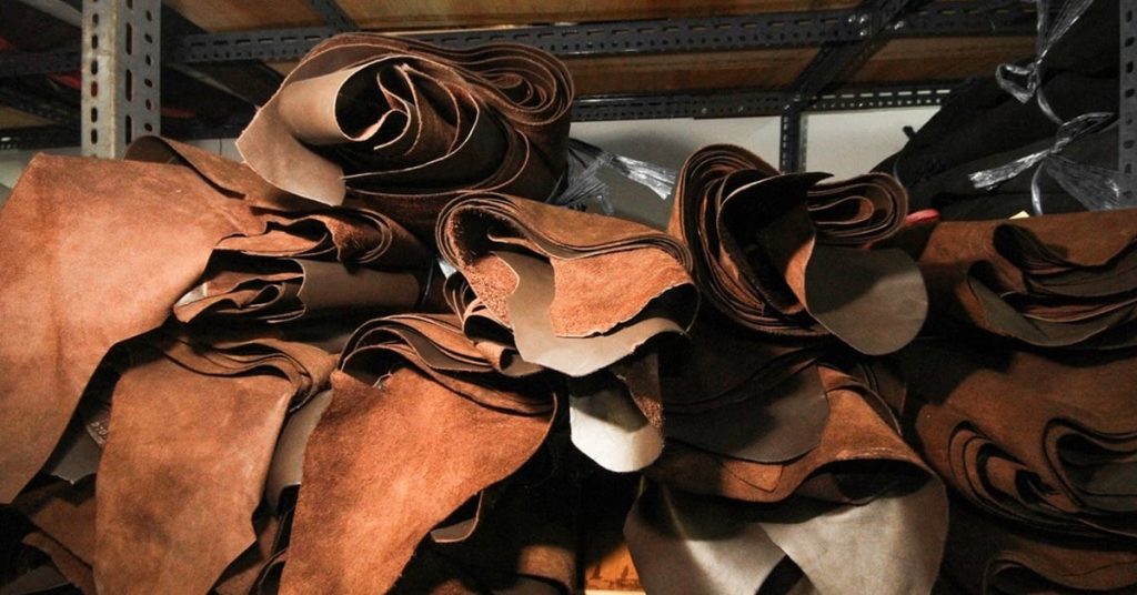Κατάσχεση 800 κιλών κοκαΐνης που ήταν εμποτισμένη σε δέρματα Αγελάδας- Είχαν φτάσει με πλοίο στον Πειραιά