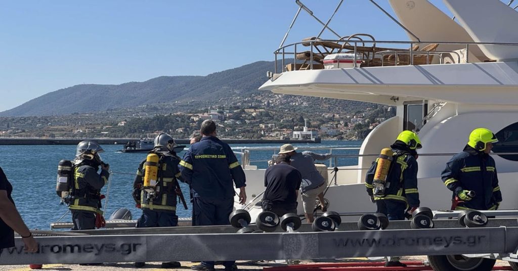 Φωτιά σε θαλαμηγό στη Μυτιλήνη