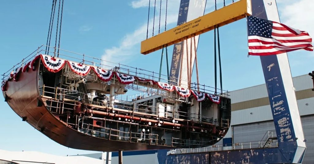 Ιστορική παραγγελία στις ΗΠΑ: Ξεκινάει η κατασκευή του πρώτου εμπορικού πλοίου μετά από μισό αιώνα!