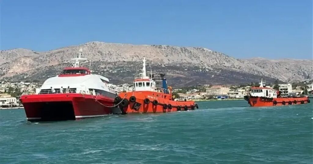 Σύγκρουση τουρκικού κρουαζιερόπλοιου με ελληνικά πλοία στο Τσεσμέ