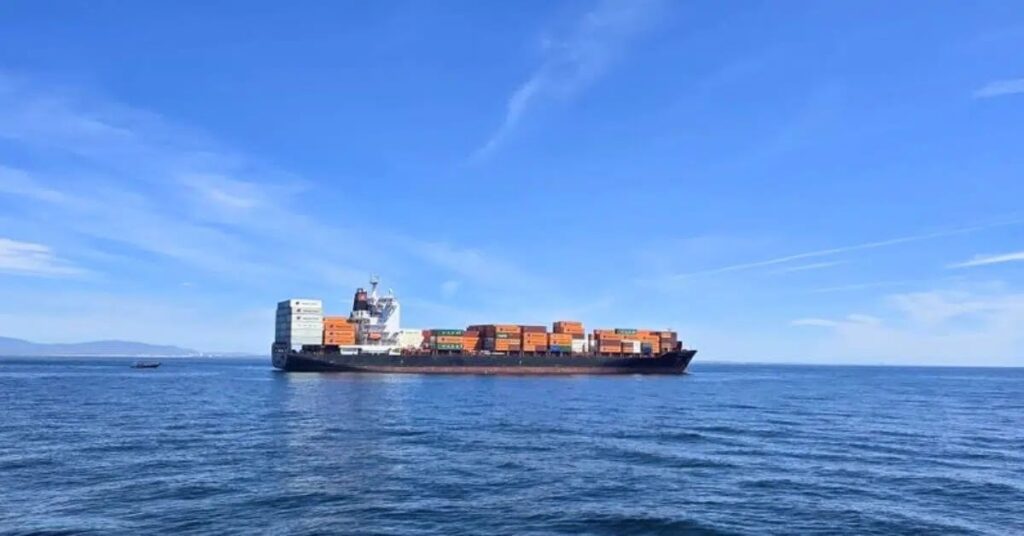 Μυστήριο με την επίθεση ενόπλων σε Ελληνόκτητο πλοίο στα ανοικτά της Πορτογαλίας