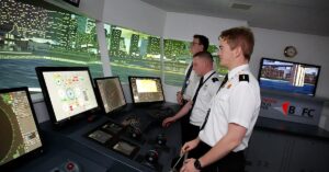 ekseliksh_naftikhs_ekpaideushs