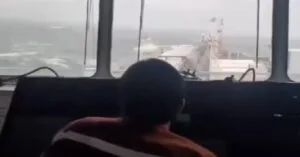 kakokairia_ploio_lng