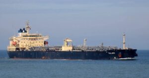 peirateia_tanker_apo_to_iran