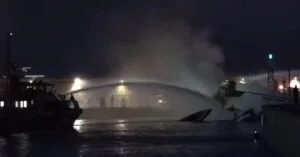 pirkagia_sthn_marina_alimou