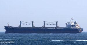 ploio_prosarakse_kai_efyge