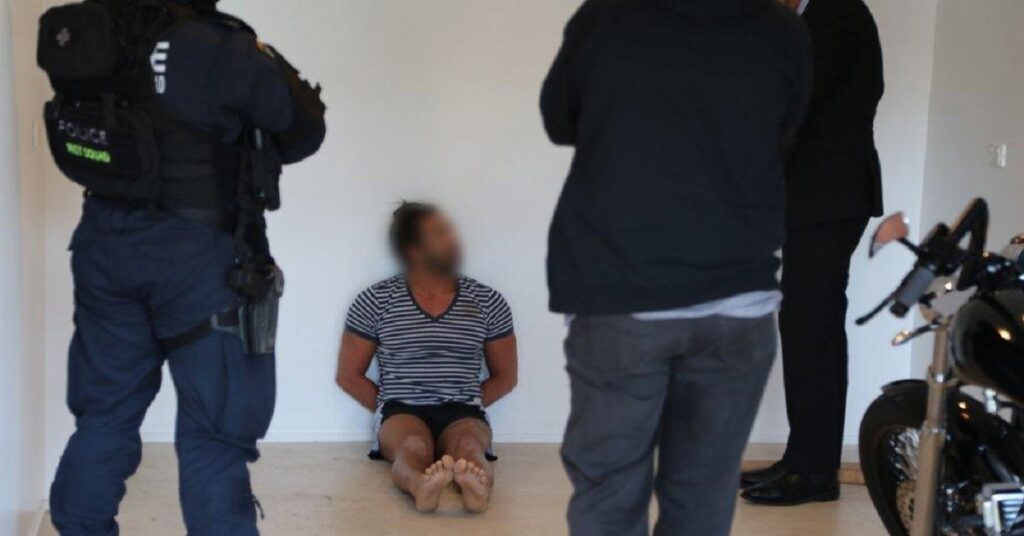 Σύλληψη ναυτικού για εμπόριο μεθαμφεταμίνης στην Αυστραλία