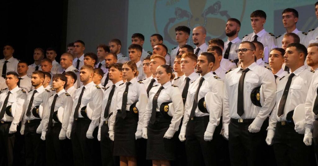 Με συγκίνηση η τελετή υποδοχής πρωτοετών της ΑΕΝ Μηχανικών Χίου (video)