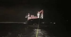 akivernito_ploio_tourkia