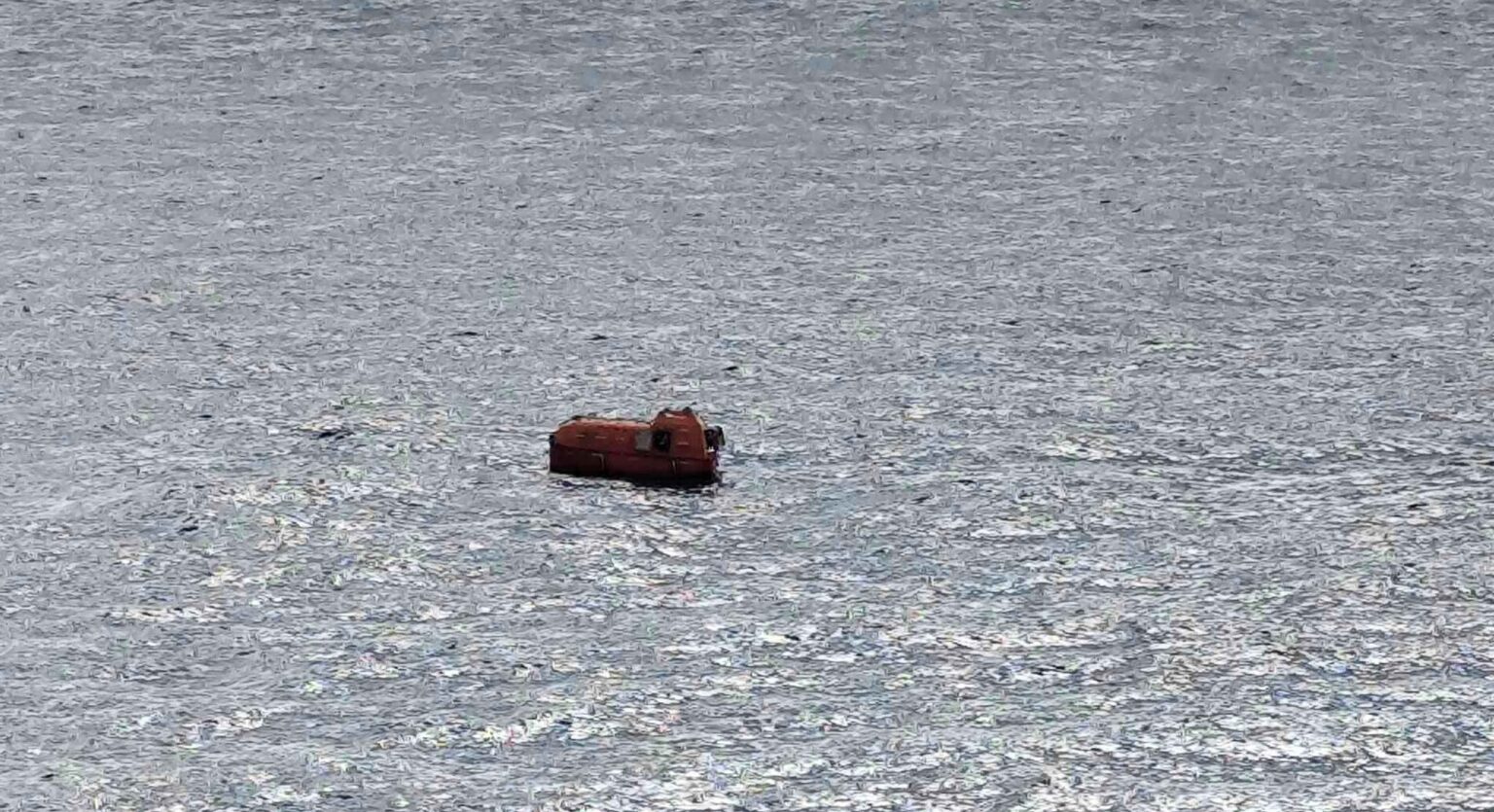 Μια πράξη ναυτοσύνης που αντιπροσωπεύει τον Έλληνα ναυτικό και αγγίζει τον πυρήνα της ανθρώπινης ευθύνης στη θάλασσα.