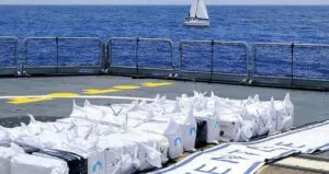Εντοπίστηκε μεγάλη ποσότητα κοκαΐνης σε ελληνικό πλοίο στον Ατλαντικό