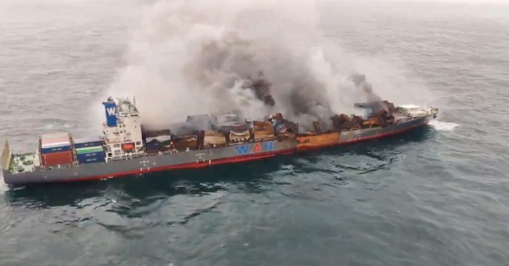 Μετά από περισσότερους από τρεις μήνες επιχειρήσεων διάσωσης και περίπου έξι μήνες μετά την κατάσβεση της πυρκαγιάς στο πλοίο μεταφοράς εμπορευματοκιβωτίων Wan Hai 503, η πλοιοκτήτρια εταιρεία Wan Hai Lines ανέφερε ότι η απομάκρυνση του φορτίου από το πλοίο ολοκληρώθηκε.