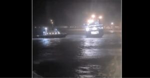 Η μάχη του ΣΑΟΣ με τα μποφόρ στην Ρόδο- Με ρυμουλκό βγήκε έξω από το λιμάνι