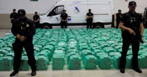Γιγαντιαία επιχείρηση με δεκάδες συλλήψεις: Πώς έφερναν κοκαΐνη από την Κολομβία με κοντέινερ