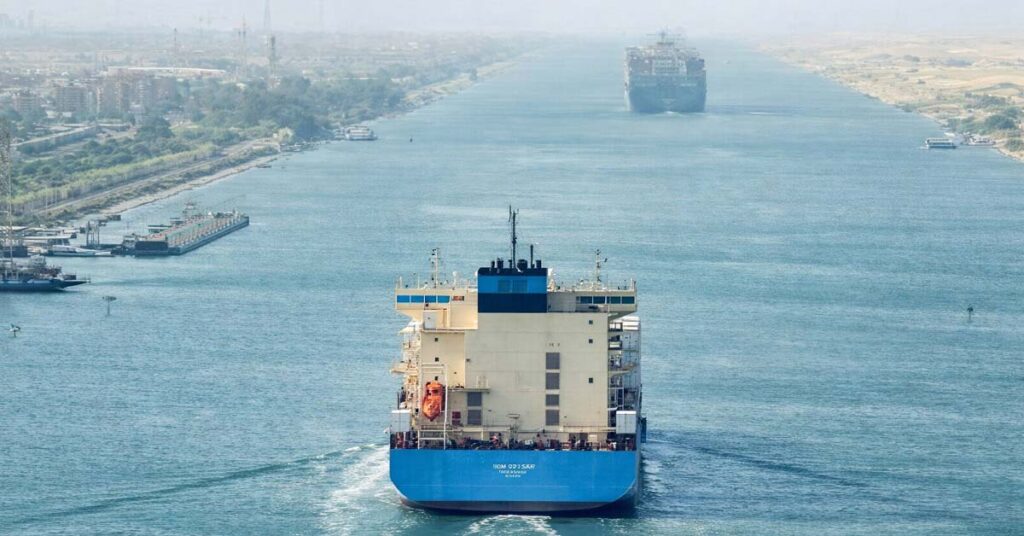 Ναυτιλιακή εταιρεία κολοσσός θα απολύσει 1.000 υπαλλήλους της φέτος