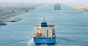 Ναυτιλιακή εταιρεία κολοσσός θα απολύσει 1.000 υπαλλήλους της φέτος