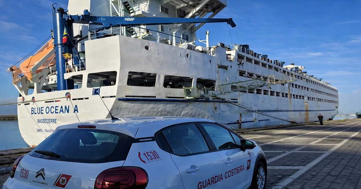 Στο φως η κακή κατάσταση του Blue Ocean A: Δεκάδες ελλείψεις και κράτηση στο Κάλιαρι