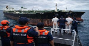 Κατάσχεση δεξαμενόπλοιων για παράνομη μεταφορά πετρελαίου αξίας 129,9 εκατ. δολαρίων – Συνελήφθησαν οι Πλοίαρχοι