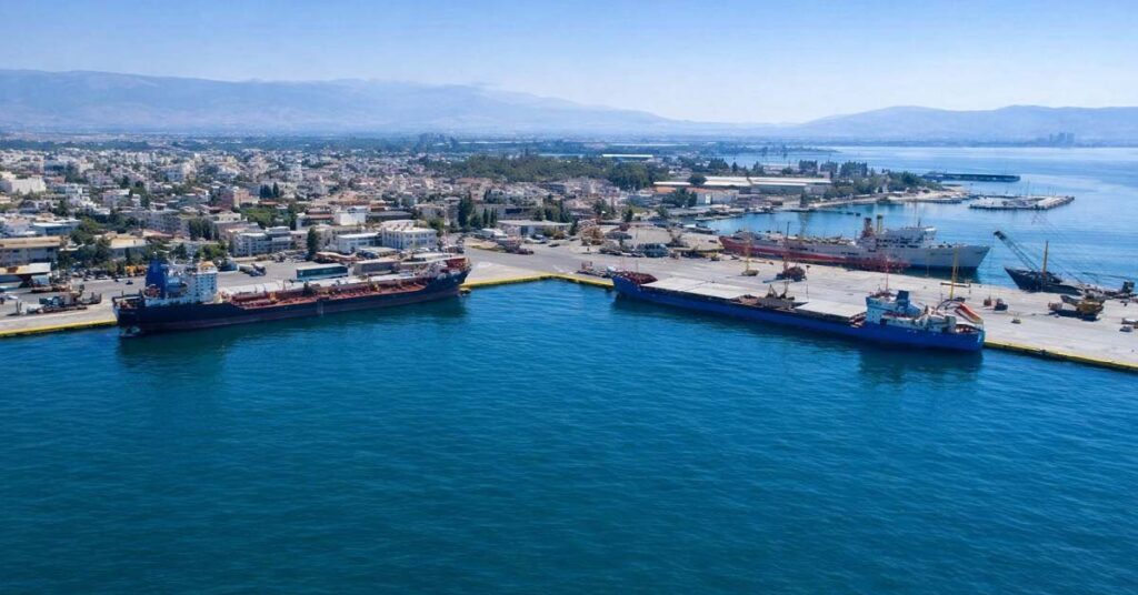 Τραυματίστηκε ο Λοστρόμος δεξαμενόπλοιου στην Ελευσίνα