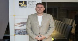 ΠΕΠΙΕΘ: «Αρωγοί» στον Επαναπατρισμό 14 Ελλήνων από τη Ντόχα-