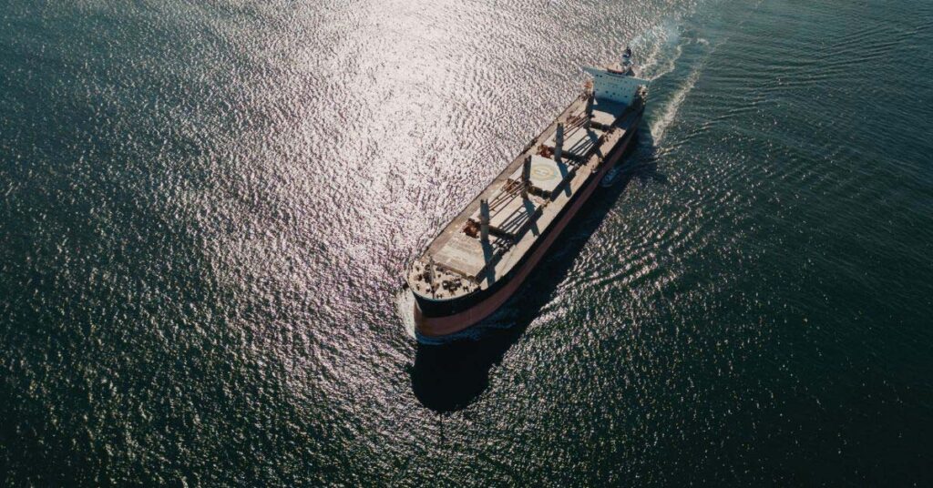 Το Ιράν άφησε τουρκικό φορτηγό πλοίο να περάσει ανενόχλητο από τα Στενά του Ορμούζ