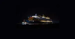 Το ατύχημα του Spirit of Discovery: Τι αποκαλύπτει για τη ναυτική κουλτούρα