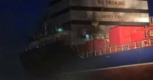 Φορτηγό πλοίο χτυπήθηκε από ρωσικό drone στην μαύρη θάλασσα