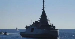 Τα πολεμικά πλοία που προστατεύουν την Κύπρο – Ποια έχουμε δει στον Πειραιά