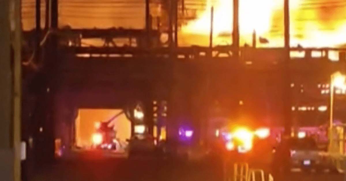 Έκρηξη και πυρκαγιά σε ένα από τα μεγαλύτερα διυλιστήρια των ΗΠΑ- Συναγερμός στις αρχές