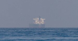 Αυτή είναι η λύση που προτείνει η Ουκρανία για την επαναλειτουργία των Στενών του Ορμούζ