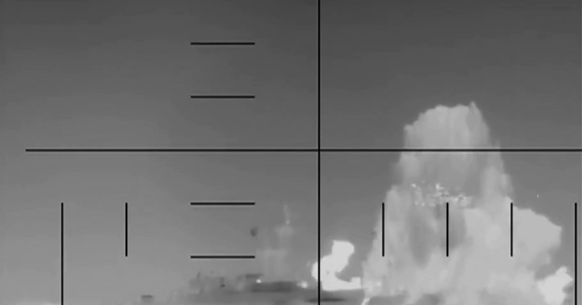 Δέος προκαλεί το βίντεο με τον τορπιλισμό και την βύθιση της Ιρανικής Φρεγάτας