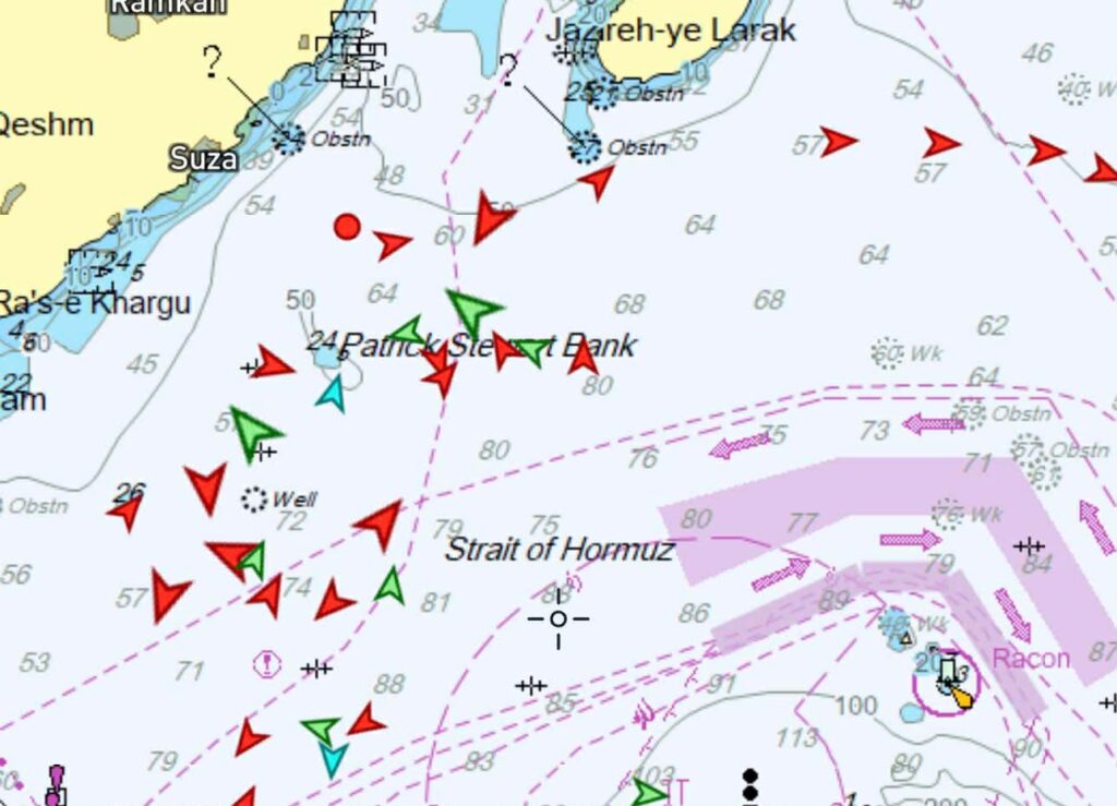 Πλοίο με ελληνική σημαία γύρισε πίσω λίγο πριν φτάσει στα στενά του Ορμούζ
